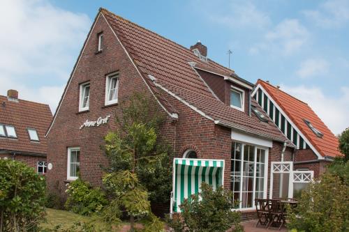 Langeoog Ferienwohnung Haus Anne-Gret - Gartenansicht