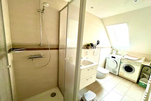 Langeoog Ferienwohnung Us Langeoog - An den Hellerwiesen - An den Hellerwiesen Badezimmer