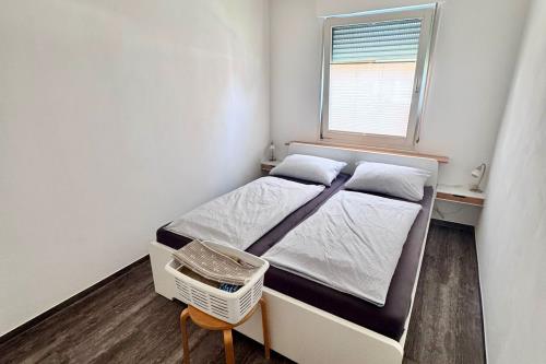 Langeoog Ferienwohnung Appartmenthaus Börgmann - Fewo3 - Schlafzimmer2