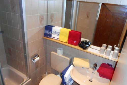 Langeoog Ferienwohnung Appartementhaus Birkenhof - B/202 - App B Bad