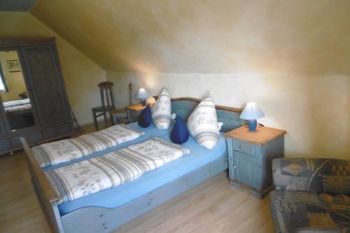 Langeoog Ferienwohnung Appartementhaus Birkenhof - C/203 - App C Schlafzimmer Doppelbett