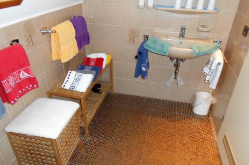 Langeoog Ferienwohnung Appartementhaus Birkenhof - C/203 - App C Bad