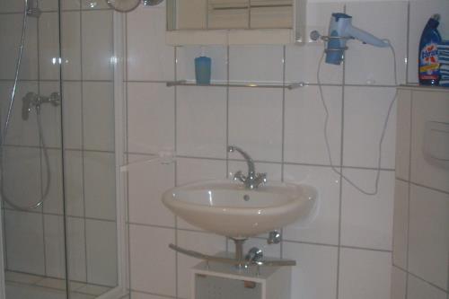 Langeoog Ferienwohnung Appartementhaus Zur freien Aussicht - 2 Malin - Badezimmer Appartement 2