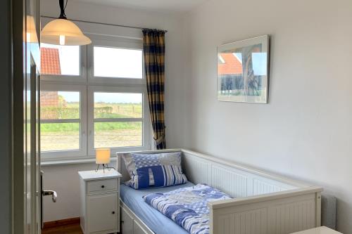 Langeoog Ferienhaus Der Sanddornhof - 1 - Schlafzimmer EG