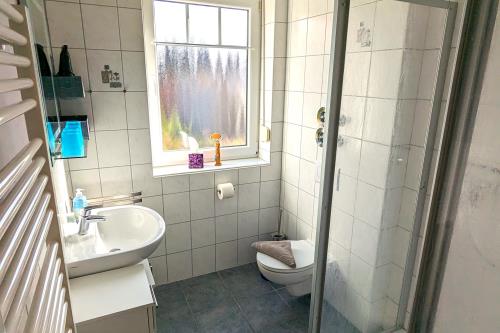 Langeoog Ferienwohnung Ferienhaus Katja und Ralf Heimes - 1 - Bad