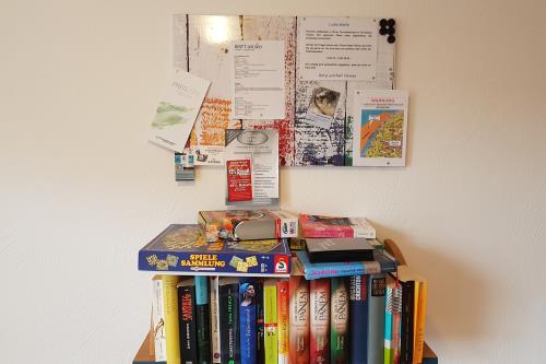 Langeoog Ferienwohnung Ferienhaus Katja und Ralf Heimes - Infowand Hausflur