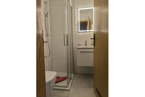 Langeoog Ferienwohnung Ayuna - Badezimmer 