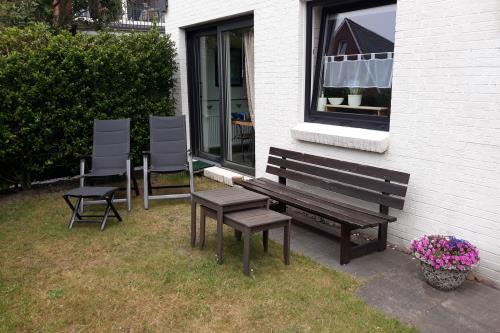 Langeoog Ferienwohnung Lütje Oog (links) - Garten
