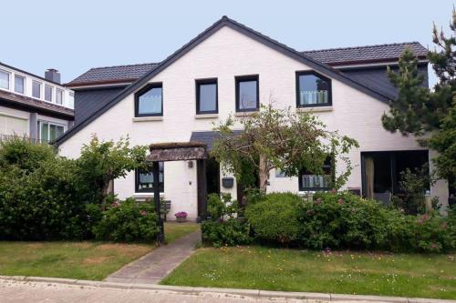 Langeoog Ferienwohnung Lütje Oog (links) - Aussenansicht