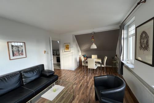 Langeoog Ferienwohnung Haus Apollonia - Wohnung 1 - W1 Wohnzimmer und Essecke
