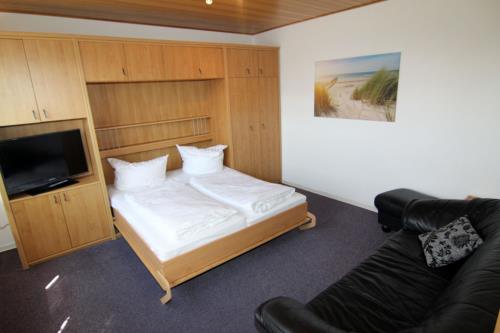 Langeoog Ferienwohnung Haus Bergschlößchen - 1 - s1 20230615 2752[1]