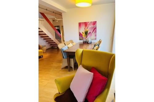 Langeoog Ferienwohnung Haus Bettina und Volker Schmidt - App.10 - Wohn- Esszimmer