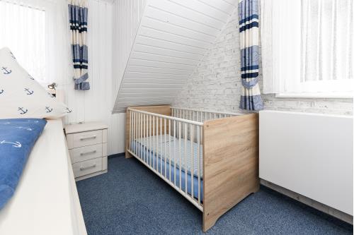 Langeoog Ferienwohnung Haus Strandboje und Haus Dünenrose - Dünenperle - Schlafzimmer 1