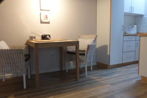 Langeoog Ferienwohnung Haus Janssen - 2 - Essen