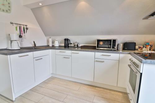 Langeoog Vermietung am Meer – Kiek rin bi Kati - Ferienwohnung 2 - Küche