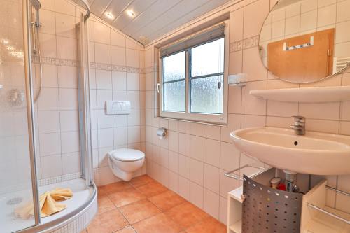 Langeoog Vermietung am Meer – Kiek rin bi Kati - Ferienwohnung 4 - Badezimmer