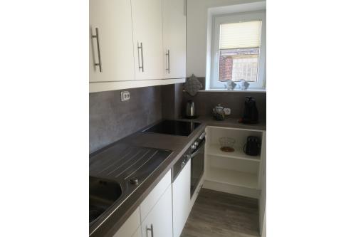 Langeoog Ferienwohnung Haus Seeschwalbe - 7 - Neue Küche in Wohnung 7