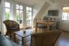 Langeoog Haus Strandvogt Ferienwohnung Weyland  - Wohnzimmer mit Küchenzeile