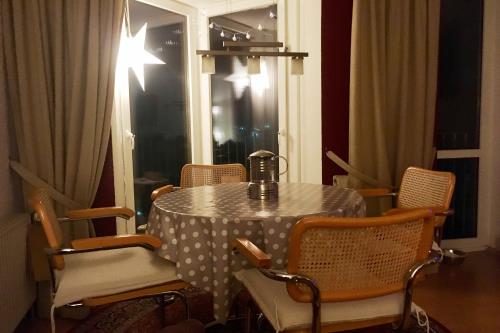 Langeoog Ferienwohnung Inselherz im Haus am Kurzentrum - Essecke