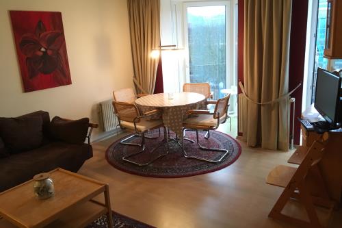 Langeoog Ferienwohnung Inselherz im Haus am Kurzentrum - Wohnzimmer