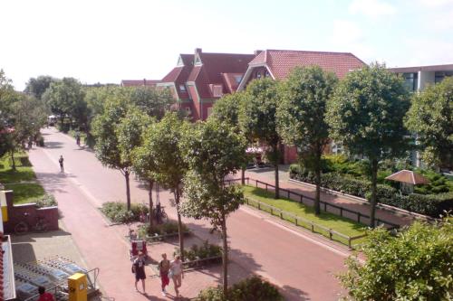 Langeoog Ferienwohnung Inselherz im Haus am Kurzentrum - Ausblick links