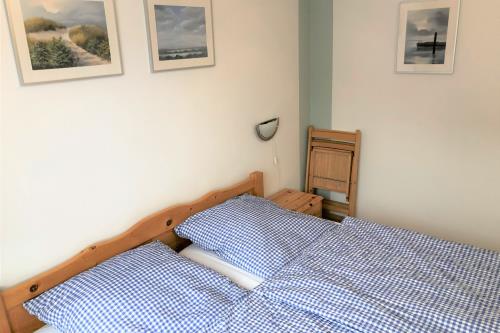 Langeoog Ferienhaus Hus Dreemaster  - 2 - Schlafzimmer Eltern