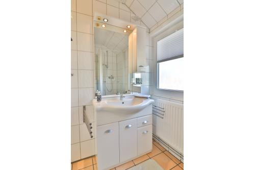 Langeoog Ferienhaus Huus Agena / Huus Osterloog - Ostwohnung