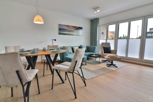 Langeoog Ferienwohnung Vermietung am Meer – Inselgespräch ***** - Wohnzimmer