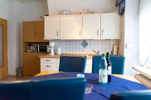 Langeoog Ferienwohnung Inselhaus Ute - Lobelie - Küchenzeile