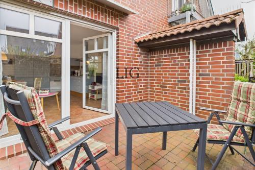 Langeoog Ferienwohnung Kiebitznüst Hübener - 1 Rosenbogen - CAM04236G0 PR0035 STILL014   online