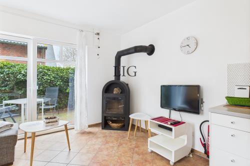 Langeoog Ferienwohnung Kiebitznüst Hübener - 2 Erdbeerseite - CAM04236G0 PR0037 STILL008