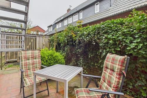 Langeoog Ferienwohnung Kiebitznüst Hübener - 2 Erdbeerseite - CAM04236G0 PR0037 STILL010