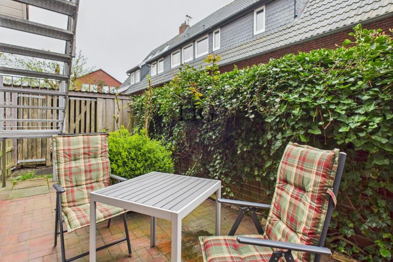 Langeoog Ferienwohnung Kiebitznüst Hübener - 2 Erdbeerseite - CAM04236G0 PR0037 STILL010