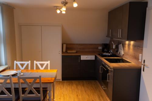 Langeoog Ferienwohnung Muschelsöker - KREBS & KRABBE - Küche KRABBE