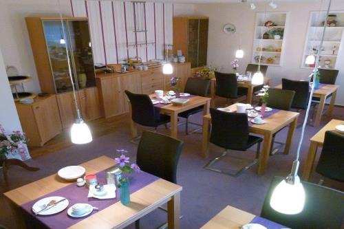 Langeoog Pension Haus Anneliese - Frühstücksraum