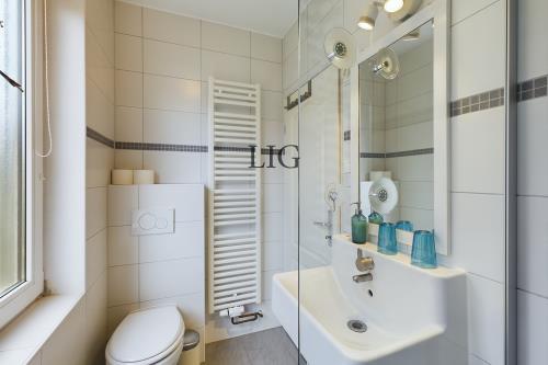 Langeoog Ferienwohnung Strandhaus - Herzmuschel - CAM04236G0 PR0020 STILL016