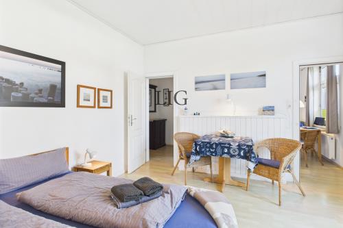 Langeoog Ferienwohnung Strandhaus 3 - CAM04236G0 PR0041 STILL015