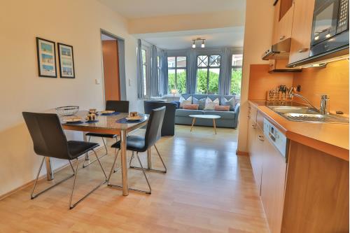 Langeoog Ferienwohnung Vermietung am Meer – Strandvogt - Whg. 1 - Wohnzimmer