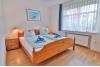 Langeoog Ferienwohnung Vermietung am Meer – Strandvogt - Whg. 1 - Schlafzimmer
