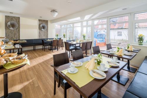 Langeoog Hotel Suitenhotel Idyll Heckenrose ****garni - Frühstücksraum