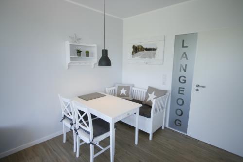 Langeoog Ferienwohnung Us Langeoog - Barkhausenstraße - Mey - Mey Essplatz