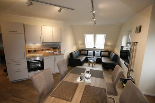 Langeoog Ferienwohnung Us Langeoog - Die Villa Flinthörn - 5 - Flinthörn 5 Wohnküche