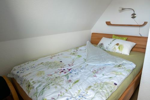 Langeoog Ferienwohnung Deck 2 - Schlafzimmer DG West