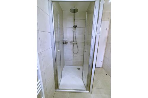 Langeoog Ferienwohnung Haus Döring - Bad 1 Dusche