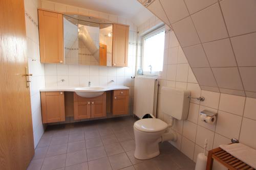 Langeoog Ferienhaus Us Langeoog - Kapteinshus - Brigg - OG - Ausstattung 8