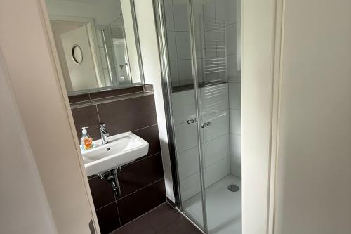 Langeoog Ferienhaus Meerleben - Badezimmer EG