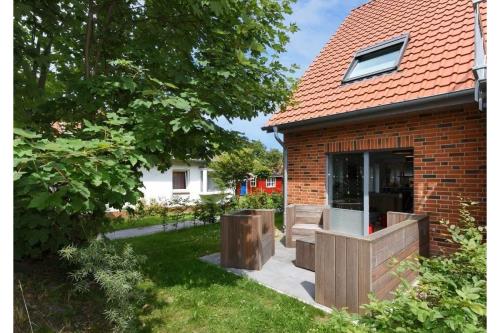 Langeoog Ferienhaus Meerleben - Garten / Terasse 2