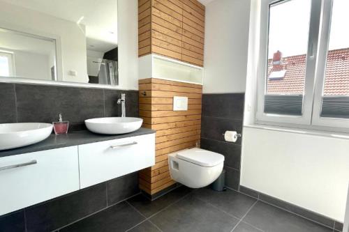 Langeoog Ferienwohnung Kapitänshaus Thule - Ankerplatz - Badezimmer 1