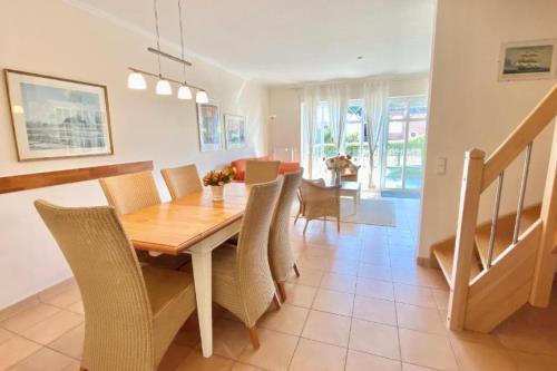 Langeoog Ferienwohnung Töwerhus - Wohnzimmer / Essbereich