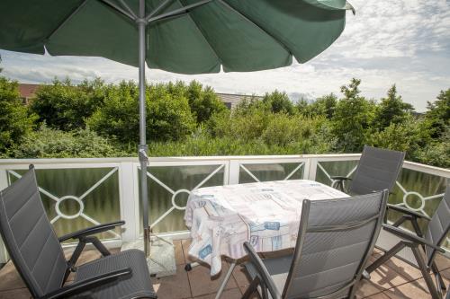 Langeoog Ferienwohnung Das Künstlerhaus - Malkasten OG - Balkon